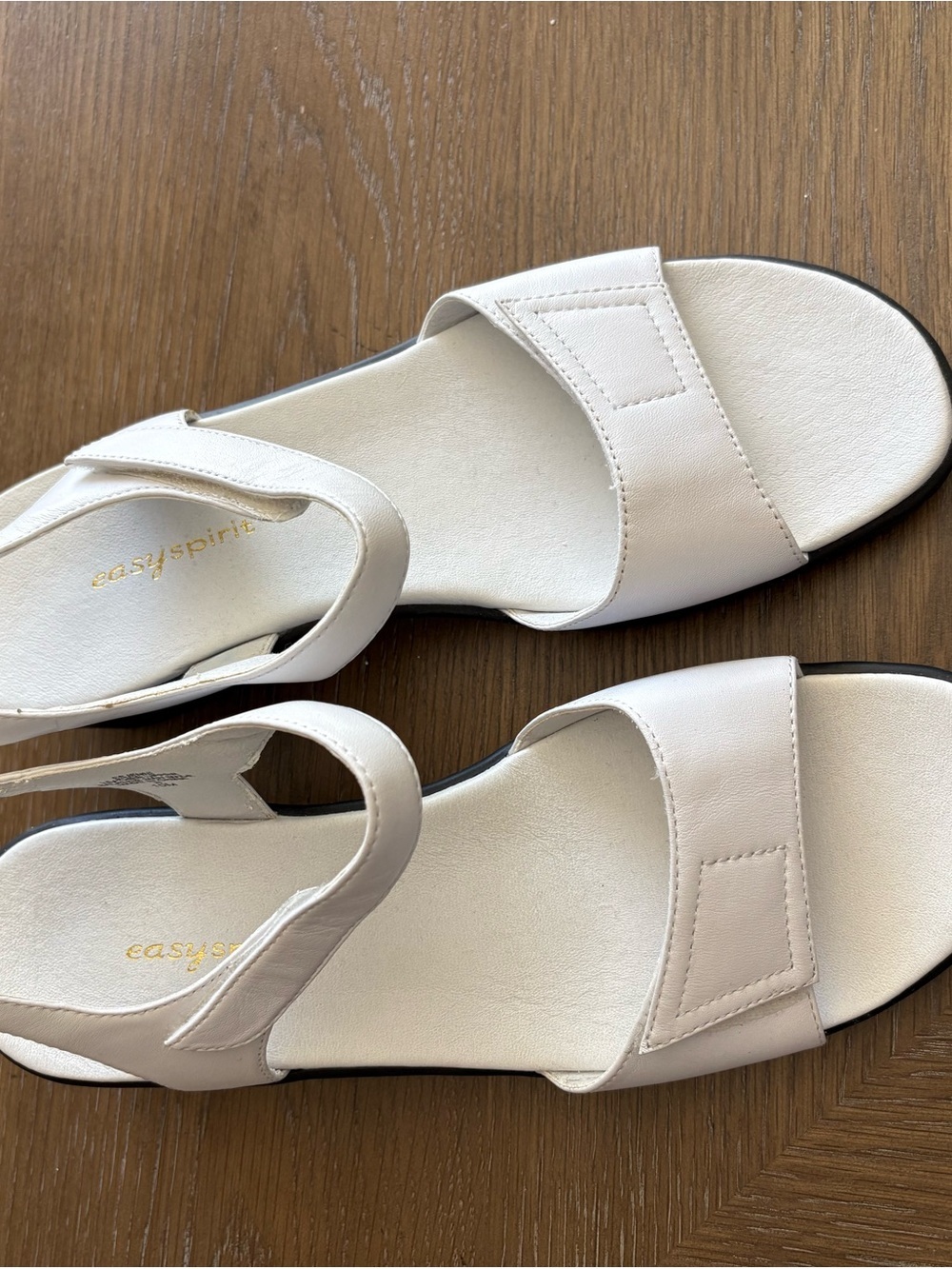 Easy Spirit White Strappy Comfort Sandals for Women
